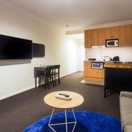 Cosy & Central Studio APT in The Heart of Perth, hotelli kohteessa Perth