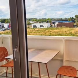 Nice apartment for 4 with parking in La Teste, hotel in La Teste-de-Buch