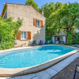 Lou Brès En Provence Près D'Avignon, hotel en Vedène