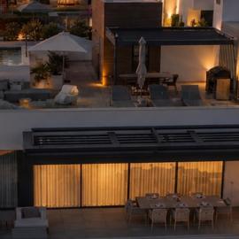 Luxury Panorama Sea View Penthouse, hotel a Marbella