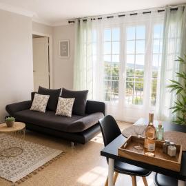 T2 lumineux avec balcon et vue dégagée - Côté olivier