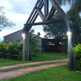 La Felicidade – hotel w mieście Villa Elisa
