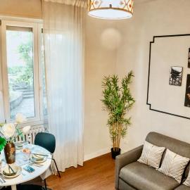 Zen Suite - 50m from Metro M1 - Direct to F1 Monza, Fashion Week, Duomo