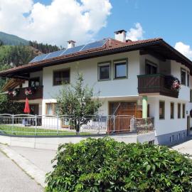 Apartment Kraftreich Apartments-8 by Interhome, Hotel in Thurmbach