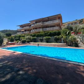 Casa vacanze Green and Sun, hotel v destinácii Bordighera