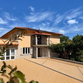 Apartments Nevenka K.