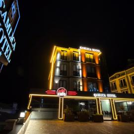 Çamlıca Hotel, hotel v destinaci Pelitli