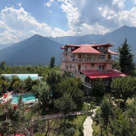 Countryside Himalayan Resort