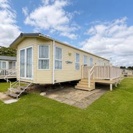 Brilliant 6 Berth Caravan For Hire At Sunnydale Park In Skegness Ref 35076Af, hotel in Louth