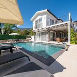 Green Hills Luxury Villa Fethiye, Yesiluzumlu by Sunworld Villas, hotel din Fethiye
