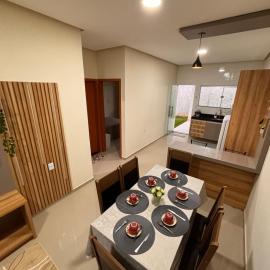 Casa bonita e aconchegante em residencial