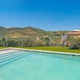 Villa Vista Hermosa Olvera by Ruralidays
