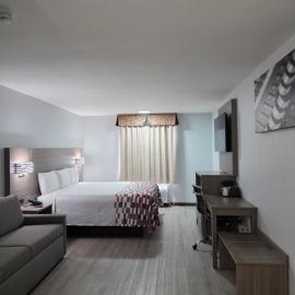 Days Inn by Wyndham Camden AR, hotel in Camden