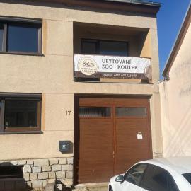 Hospodářství u kapličky, hotel 