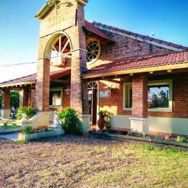 Azahares del ayui oficial, Hotel in Concordia