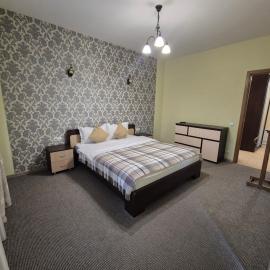 Княжий двір, hotel Jaremcsében