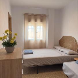 Cala Queralt Hostel, hotel en Sagunto