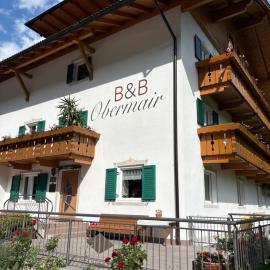 Haus Obermair B&B, hotel u gradu San Đovani in Val Aurina