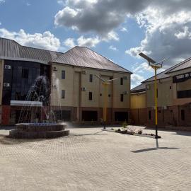 Goldstep hotel Okpaka, Hotel in Warri