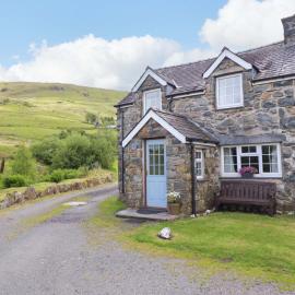Stabal Cottage, Hotel in Cross Foxes