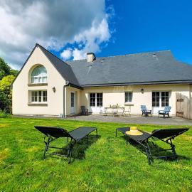 Holiday Home Les Cerisiers by Interhome, hotelli kohteessa Étables