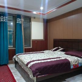 Snow Stones Apartments Masoot, hotel in Khaira Gali