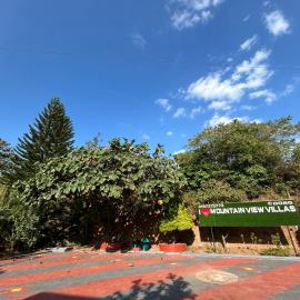 Mountain HILL VIEW Villas Coorg, hotel i Madikeri