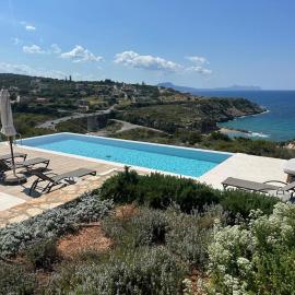 Villa Knossos 4 - Stunning View, hotel a Gerani