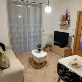 Pretty home near station & Free Parking, hotel in Castel Bolognese