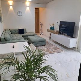 إقامة مريحة وممتعة في شارع الاميرات, Hotel in Bagdad