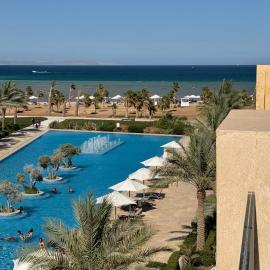 El Gouna Mangroovy 2BR Penthouse, Beach Access, Pool & Sea Views & Private Rooftop Terrace, Hotel in El Gouna