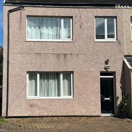 Spacious 5 bedroom house in Prestatyn, North Wales