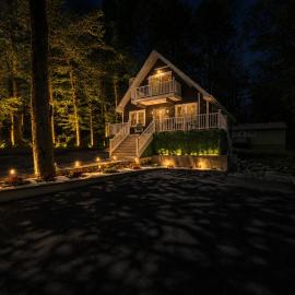 Charming n Fun chalet Retreat in The Poconos, отель в городе Tobyhanna