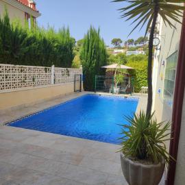 Campoamor, hotel u gradu Kampoamor