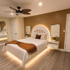 Family Friendly Modern Escape Close to Boston!, Hotel in Holbrook