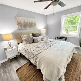 Seaside Escape 8 - Peaceful with Outdoor Seating