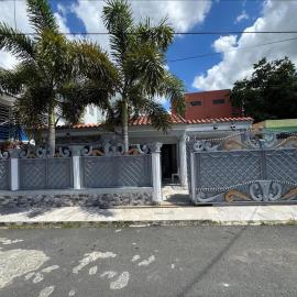 alojamiento de 3 habitaciones a 2 minutos del hospital y cerca del centro Spm, hotel in San Pedro de Macorís