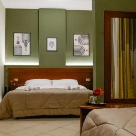 Barcellona-Pozzo di Gotto में, होटल Unico Hotel