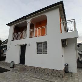 Les Abymes में, होटल Hébergement Studio Cosy AKOSSOUA