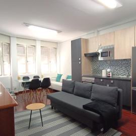 Apartamento en Avilés Céntrico & Parking, hotel in Avilés