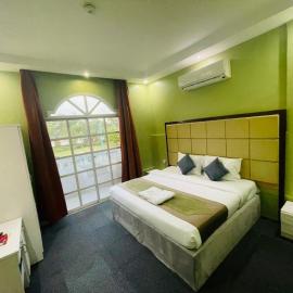 Coral Bay 2 Bedroom Flat