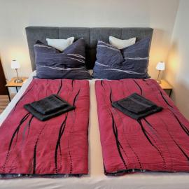 Apartment Knittelfeld Garden View near Red Bull Ring, khách sạn ở Knittelfeld
