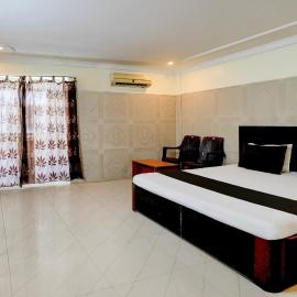 Hotel O Meera, hotel di Chennai
