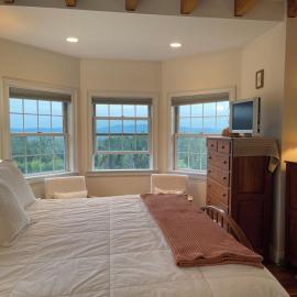 High Hill Inn, Hotel in East Montpelier