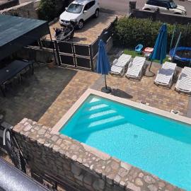Family friendly house with a swimming pool Selce, Crikvenica - 18895 โรงแรมในเซลเซ