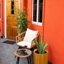Paramaribo में, होटल DOLFIJN STUDIOS Comfortable 1BR Apartment Fast WiFi AC North Paramaribo