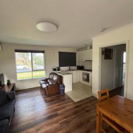 Ideal Melbourne Seaside Home, Hotel in Mentone