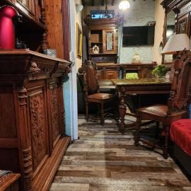 2 floors 3 bedrooms near Central Station