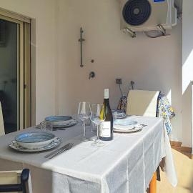 Gorgeous Apartment In Mazzeo With Wifi, hotell sihtkohas Mazzeo