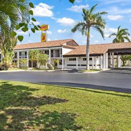 Super 8 by Wyndham Riviera Beach West Palm Beach, hotel Riviera Beachben